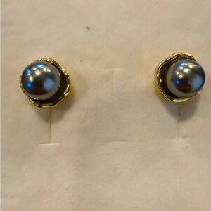 Elegant Pearl Stud Earrings